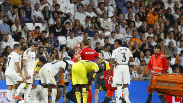 Dani Carvajal se lesiona durante el partido ante el Villarreal