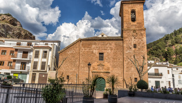 Iglesia de Cambil