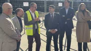 El delegado del Gobierno en Galicia, Pedro Blanco, acompañado de otras autoridades supervisa el inicio de las obras de remodelación de la antigua estación de San Francisco