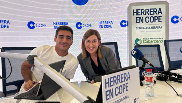 Alberto Herrera con María José Sáenz de Buruaga, presidenta de Cantabria