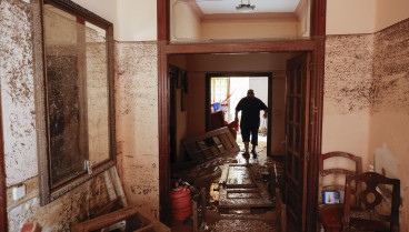 Vista de los daños causados en el interior de una casa por las inundaciones en la localidad de Paiporta, Valencia