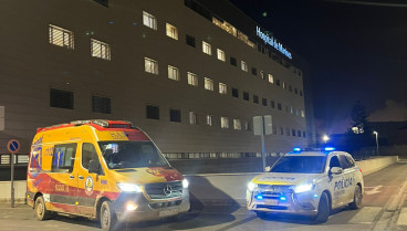 Las ambulancias que llevaron a esta pareja al hospital