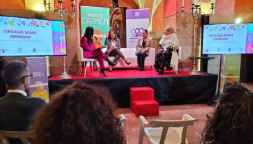 Momento de las jornadas de la mujer emprendedora en Lorca