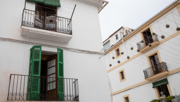 Viviendas tradicionales en la ciudad de Ibiza, Ibiza, España.