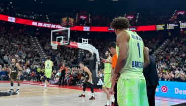 Andreas Obst es el primer jugador que supera la barrera de los 10 triples anotados en la Euroliga.