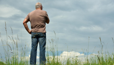 Hombre en el campo