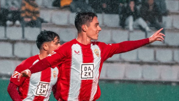 Al Almería le toca defender el liderato para despedir el año