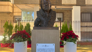 Busto de Ángel Belmonte