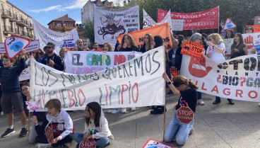 Vecinos de Fuentemolinos se movilizan contra una macrogranja que amenaza su entorno