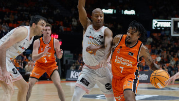 El Valencia suma 11 victorias y 3 derrotas como líder de la Liga ACB.