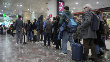 Miles de viajeros afectados por un fallo informático en los trenes Talgo Avril