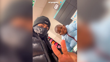 Lamine Yamal, con su hermano pequeño, en un carro de Mercadona