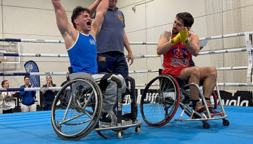 David Escalada, campeón del primer combate oficial de Boxeo adaptado en silla de ruedas