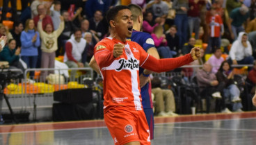 El Jimbee Cartagena triunfa en una oda al fútbol sala y estará en la final frente al Betis