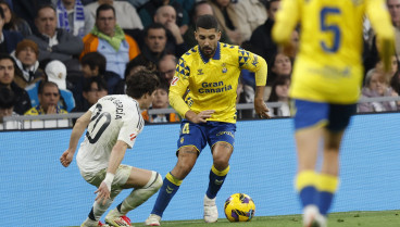 Alex Suárez en Acción del partido ante el Real Madrid