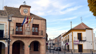 Un pueblo de Ciudad Real se levanta contra la instalación de una planta de biometano: "Consulta popular"