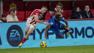 Dubasin en una acción del partido ante el Elche