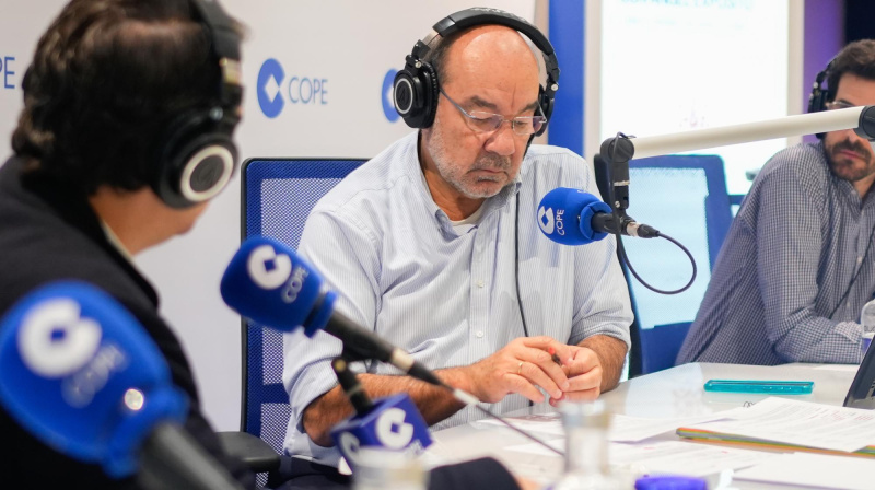 La Linterna con Ángel Expósito desde Córdoba