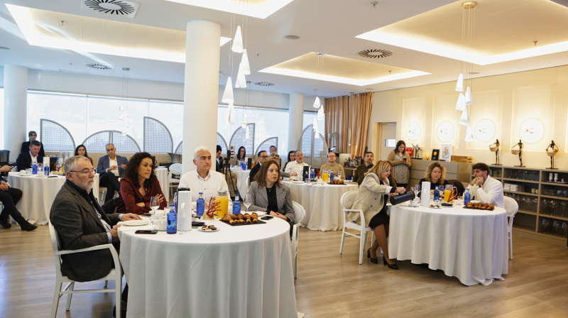 Desayuno informativo COPE Dénia Marina Alta con la Consellera de Innovación, Industria, Comercio y Turismo, Marian Cano