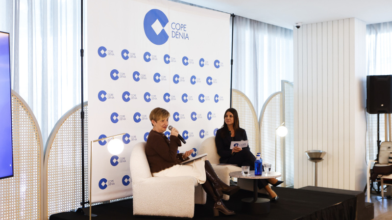 Desayuno informativo COPE Dénia Marina Alta con la Consellera de Innovación, Industria, Comercio y Turismo, Marian Cano