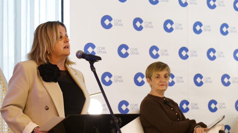 Desayuno informativo COPE Dénia Marina Alta con la Consellera de Innovación, Industria, Comercio y Turismo, Marian Cano