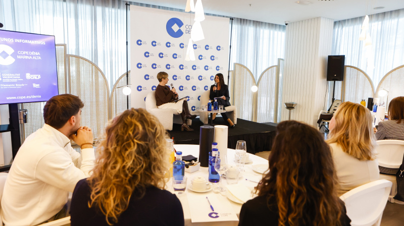 Desayuno informativo COPE Dénia Marina Alta con la Consellera de Innovación, Industria, Comercio y Turismo, Marian Cano