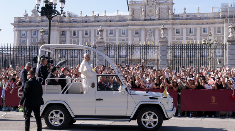 Las mejores imágenes de la visita del Papa León XIV a España: así han ...