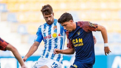 UCAM y Águilas FC empataron a uno en el BeSoccer La Condomina