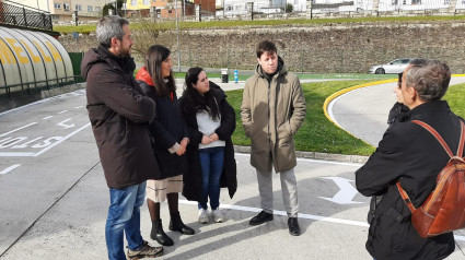 Visita institucional de representantes do Concello de Lugo e da DXT ao Parque Infantil de Tráfico