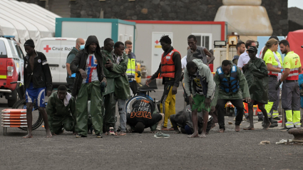 59 personas inmigrantes rescatadas de las pateras que han llegado a aguas cercanas a El Hierro