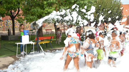 Momento de una actividad de los Talleres de Verano para niños