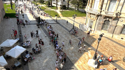 Colas para entrar en el Museo del Teatro Romano de Cartagena