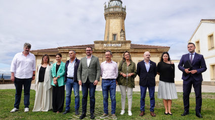 Reunión entre PSOE e IU