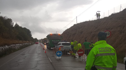 Desprendimientos en la N-240 a la entrada de Huesca