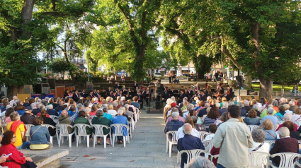 Banda Municipal de Música de A Coruña en el Campo da Leña