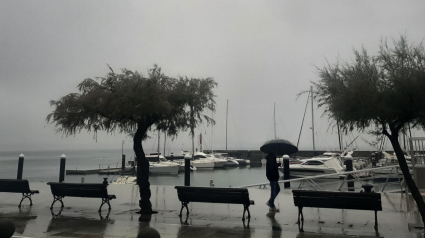 Vista de la lluvia caída este jueves en Santander