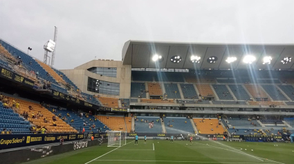 Estadio Nuevo Mirandilla en la previa de un partido.