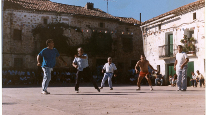 Teruel acoge este fin de semana el I Encuentro Internacional de Trinquete