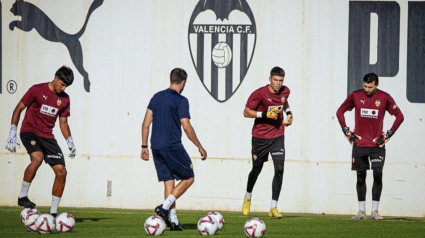 El baile de porteros en el Valencia CF