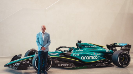 Adrian Newey, presentado por Aston Martin