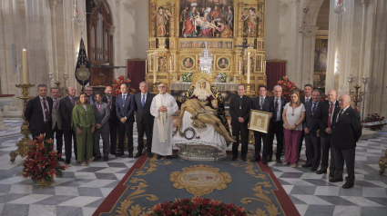 Coranación de Nuestra Señora de la Piedad de la Hermandad del Baratillo