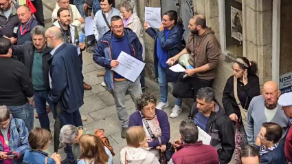 VIticultores de la Ribeira Sacra se concentraron ante la sede del Consello Regulador el pasado viernes