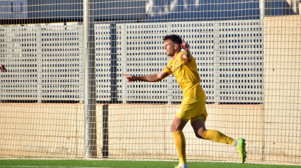 Andrés Carrasco, delantero del CF Lorca Deportiva autor de tres goles en la goleada 0-5 ante el Deportivo Marítimo