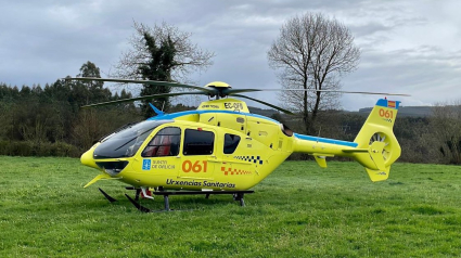 Foto de archivo de un helicóptero de Urxencias Sanitiras de Galicia-061