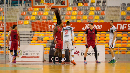 UCAM CB deja malas sensaciones frente a Covirán Granada