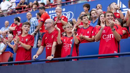 Afición de Osasuna en el Estadio de El Sadar