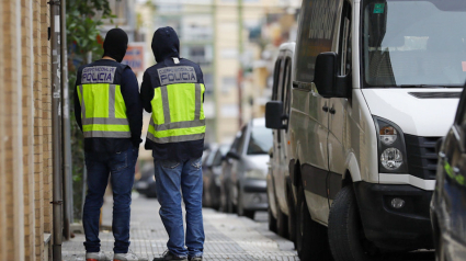 (Foto de ARCHIVO)
Intervención de la Policía Nacional , en una investigación policial con la incautación de una muy importante cantidad de cocaína, todavía sin saber pesaje exacto, se estima una tonelada, en un garaje de la calle Nicolás Orta, en Huelva (Andalucía, España), a 29 de enero de 2021.

A. Pérez
29/1/2021