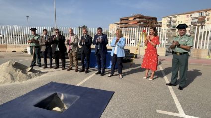 Colocación de la primera piedra del nuevo edificio de la Guardia Civil en el Puerto de Motril