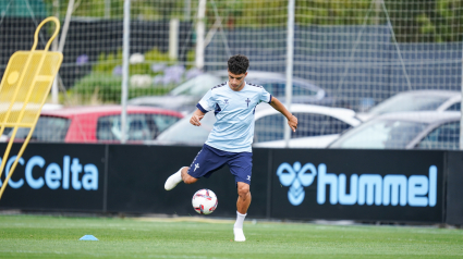 Hugo Álvarez, en una sesión de entrenamiento en Afouteza