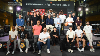 Dylan Ennis representó a UCAM CB en la presentación de la ACB